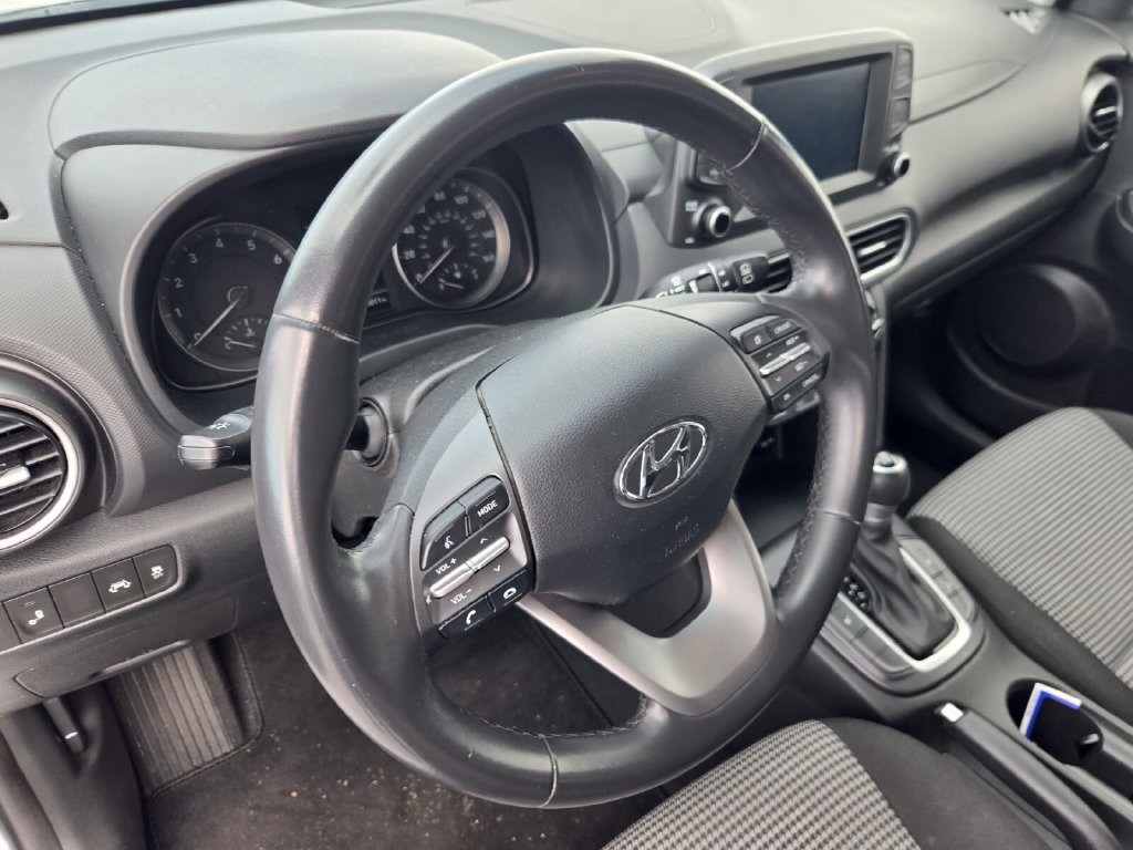 Used 2021 Hyundai Kona SEL FWD image 10