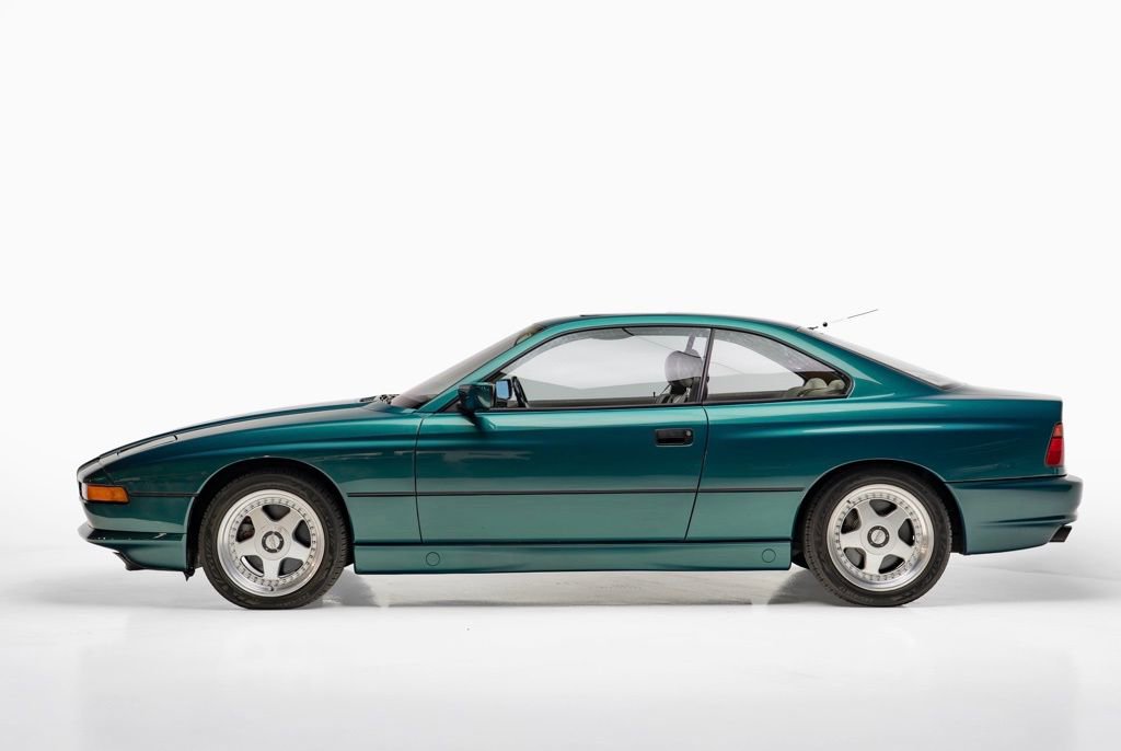 Used 1992 BMW 850i RWD image 11
