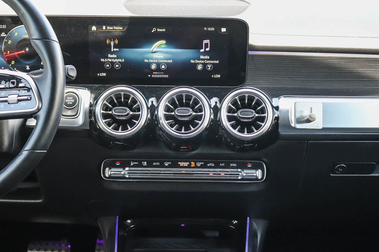 Used 2023 Mercedes-Benz GLB 250 image 17