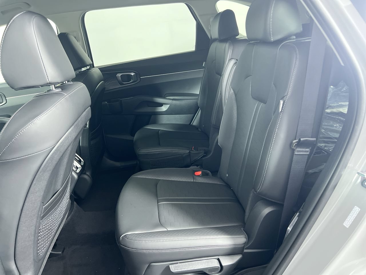 New 2026 Kia Sorento EX w/ EX Premium Package FWD image 26