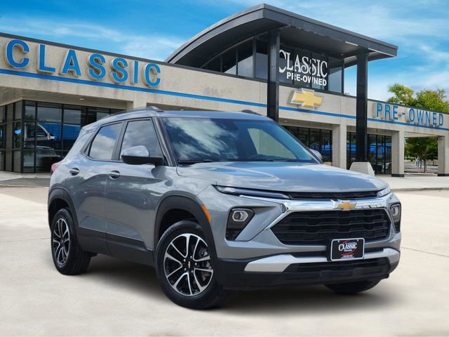 Used 2024 Chevrolet TrailBlazer LT w/ LT Cold Weather Package FWD video 2