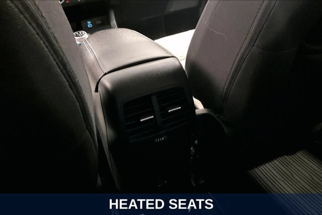 Used 2022 Ford Escape SE w/ SE Sport Appearance Package AWD/4WD image 13