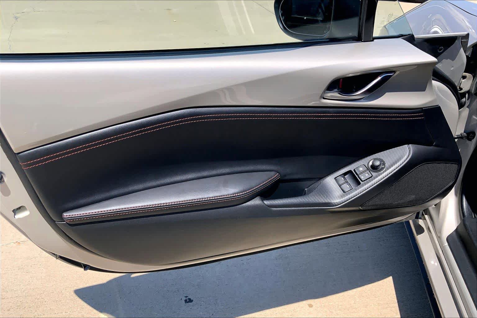 Used 2023 MAZDA MX-5 Miata Grand Touring w/ Weather Package RWD image 18