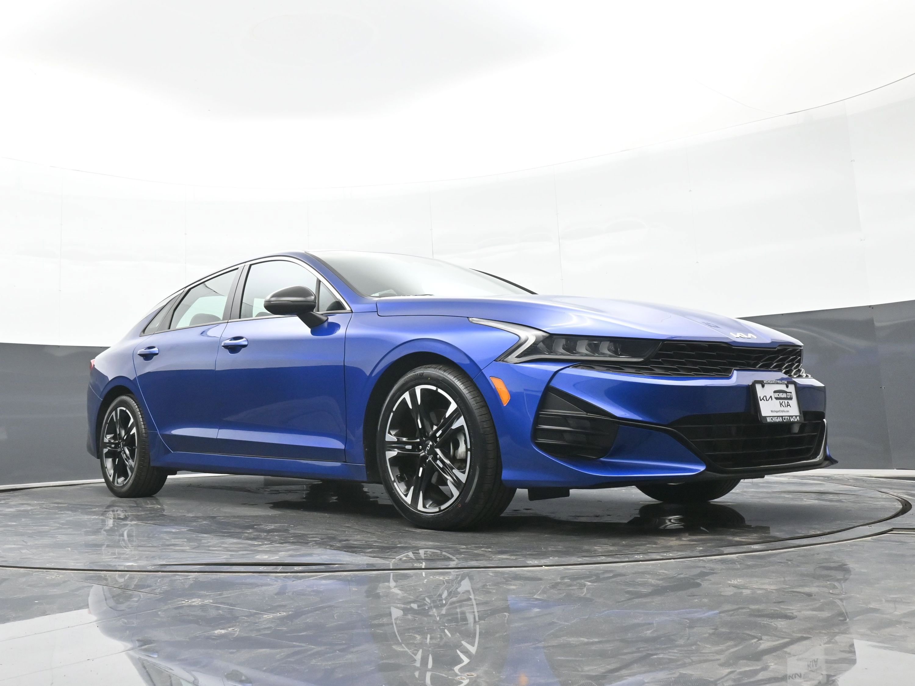 Used 2023 Kia K5 GT-Line AWD/4WD image 38
