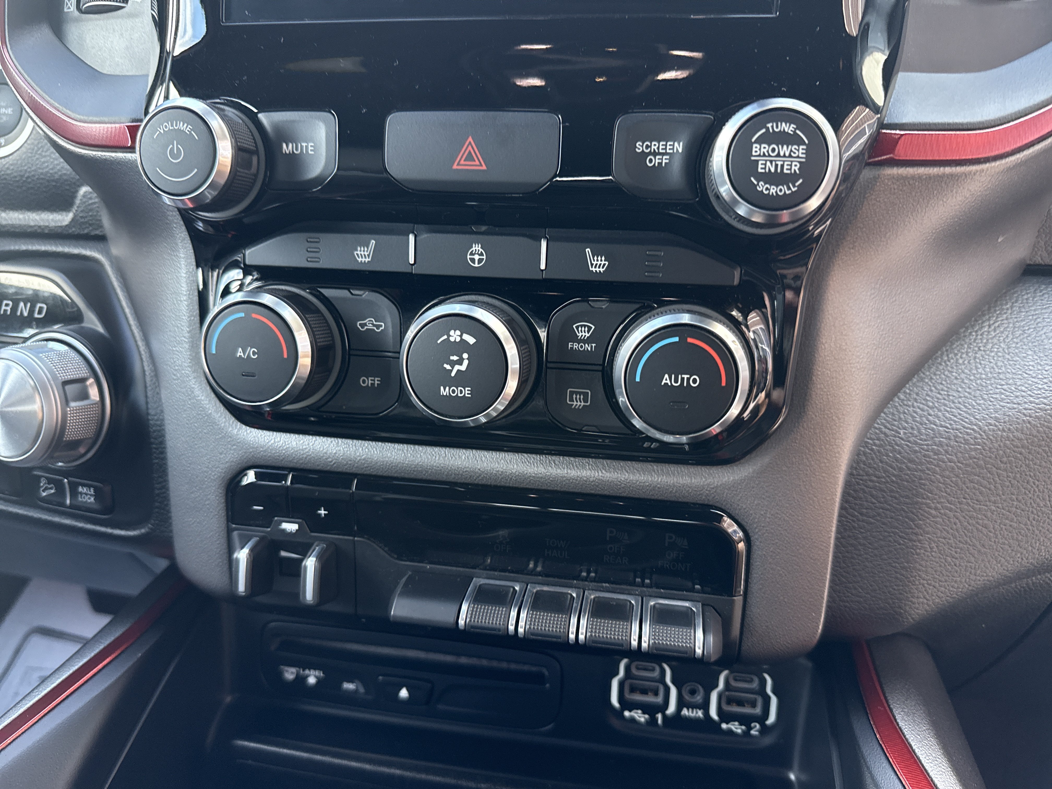 Used 2019 RAM 1500 Rebel w/ Rebel Level 2 Equipment Group AWD/4WD image 25