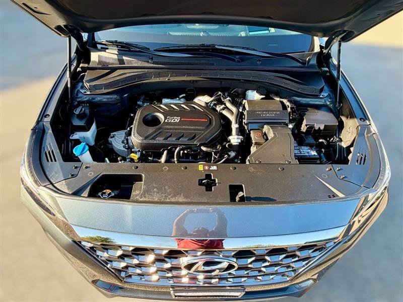Used 2020 Hyundai Santa Fe Limited AWD/4WD image 36