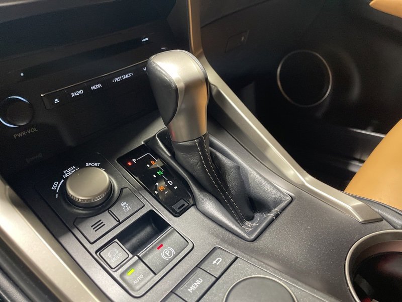 Used 2017 Lexus NX 200t FWD image 31