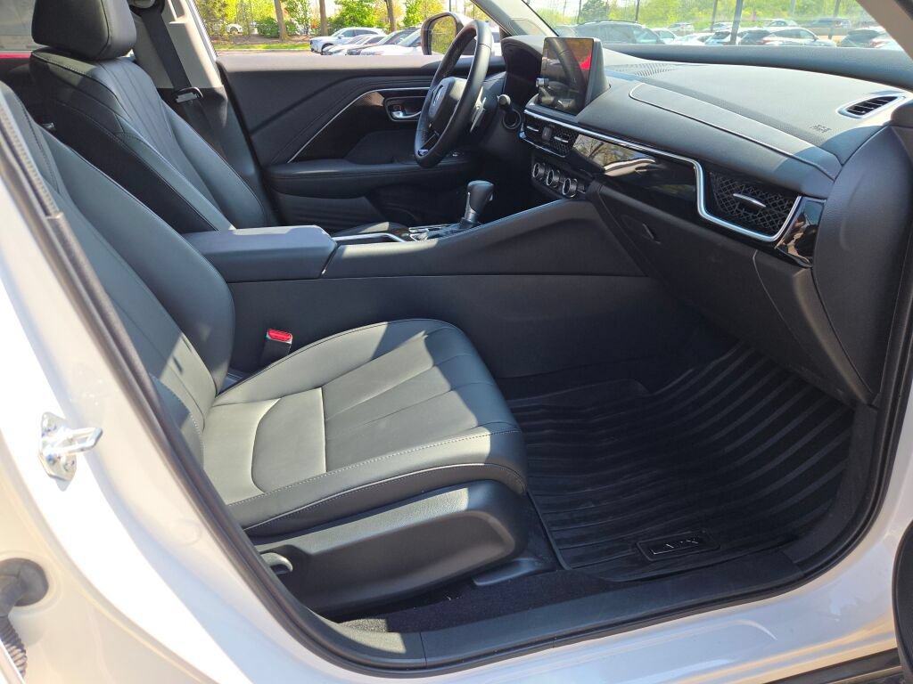Used 2025 Acura ADX AWD image 7