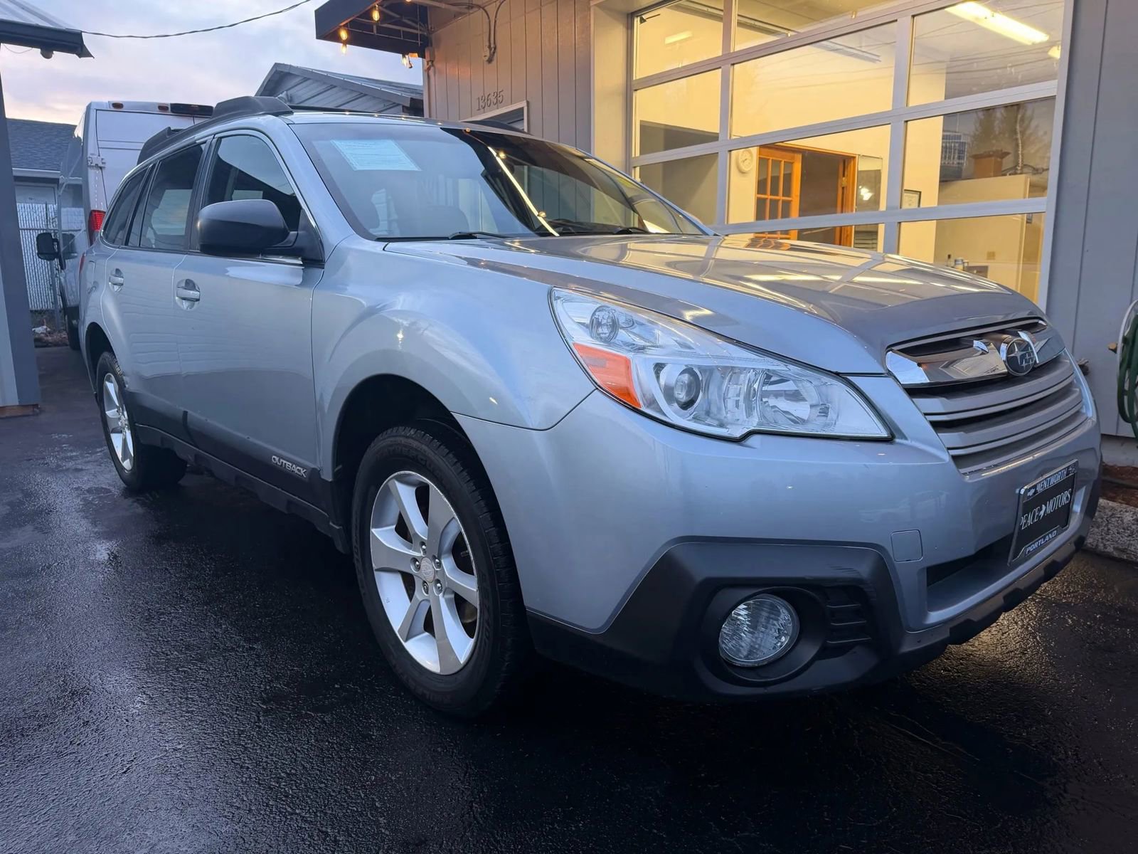 Used 2014 Subaru Outback 2.5i image 7