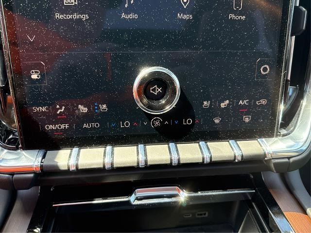 New 2026 GMC Yukon Denali w/ Advanced Technology Package AWD/4WD image 15