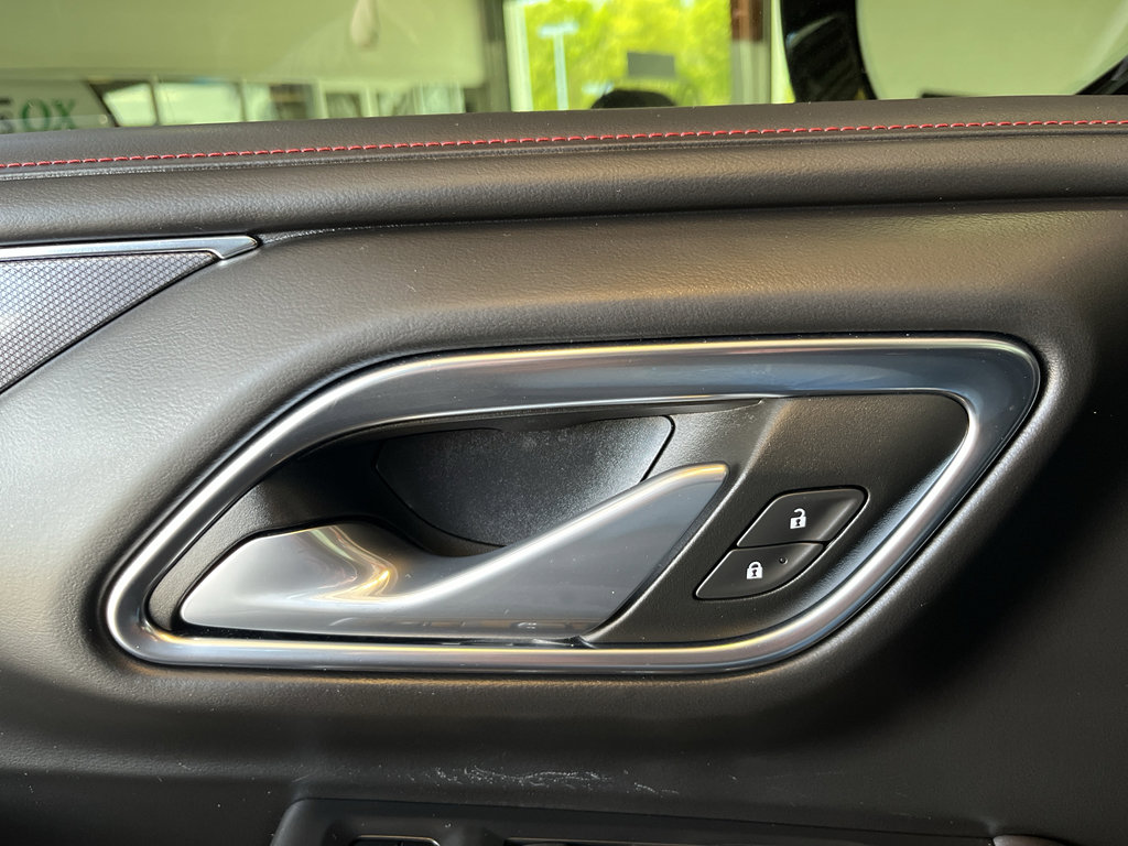 Used 2024 Chevrolet Tahoe RST w/ Luxury Package RWD image 30