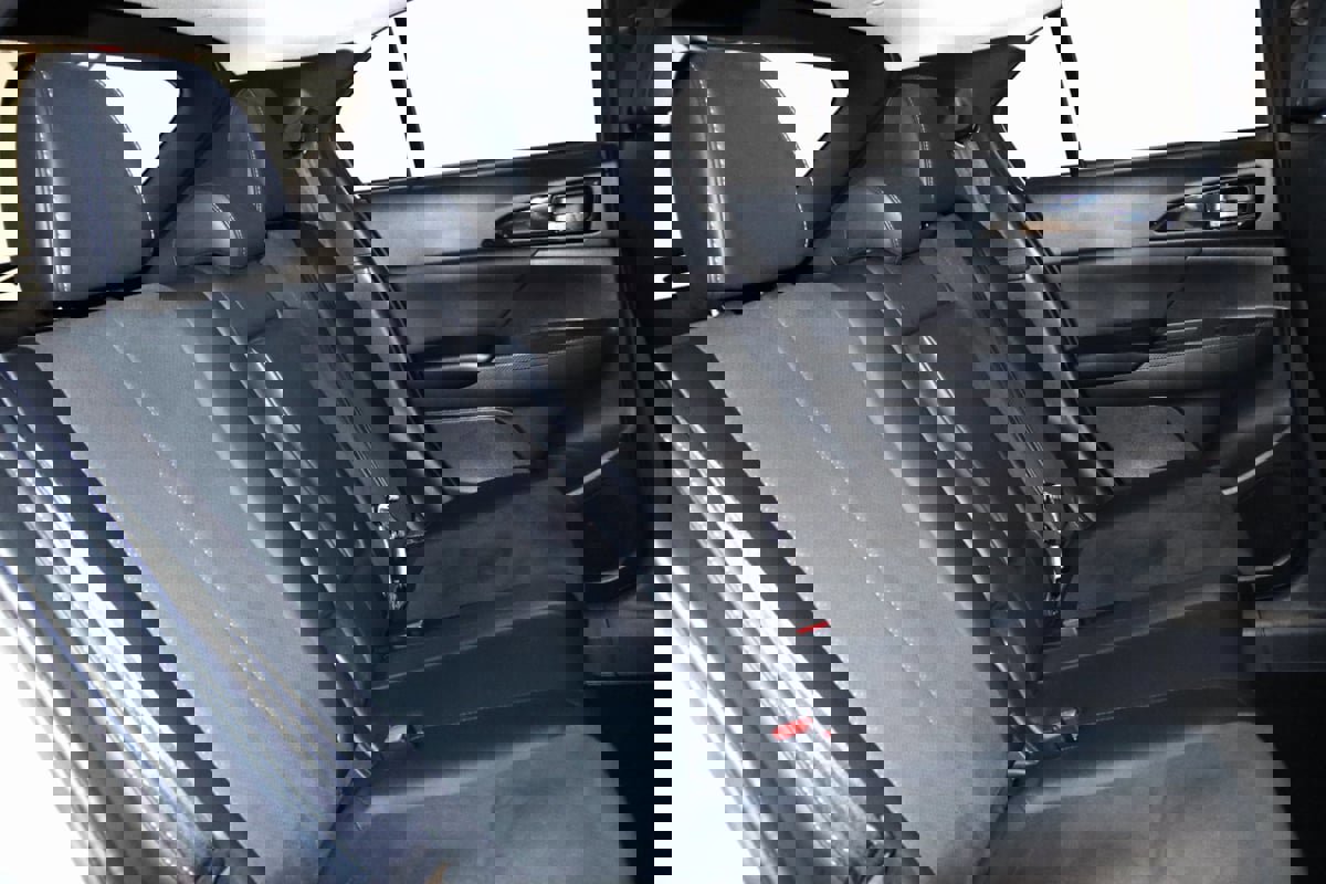 Used 2025 Mitsubishi Eclipse Cross SE image 58