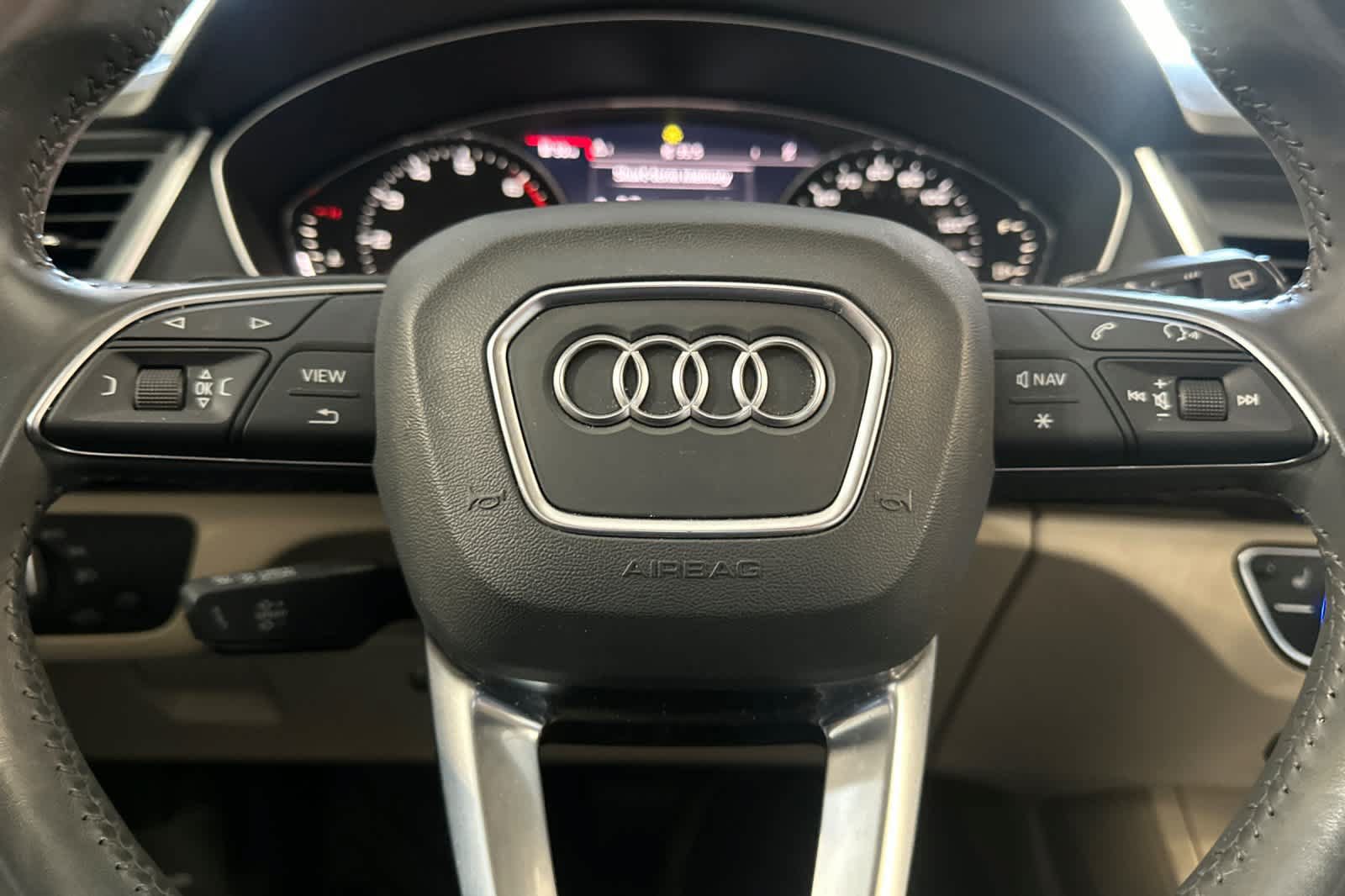 Used 2019 Audi Q5 2.0T Premium AWD/4WD image 23