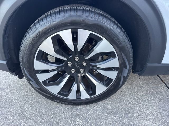 Used 2025 Ford Explorer Platinum w/ LUX Leather Package image 23