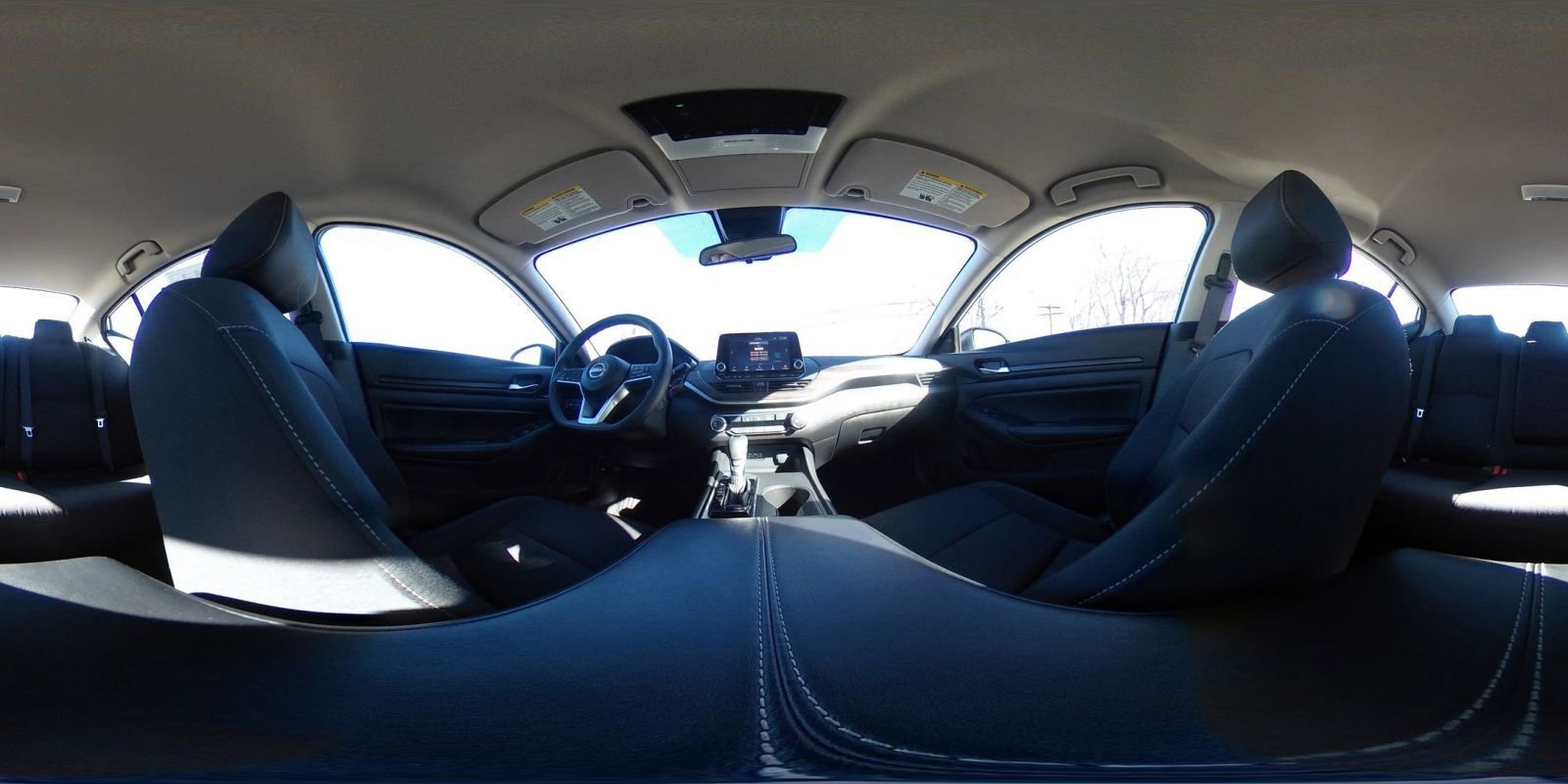 Used 2025 Nissan Altima 2.5 SV image 39