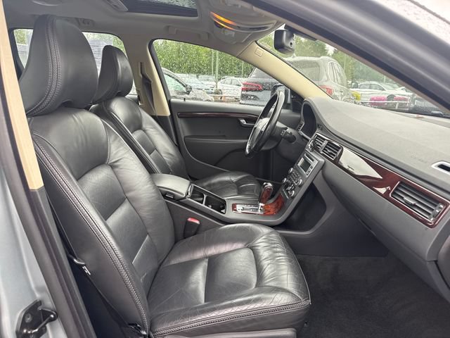 Used 2008 Volvo XC70 3.2 AWD/4WD image 9