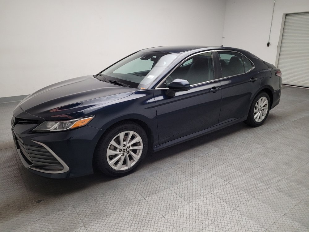 Used 2021 Toyota Camry LE FWD image 2