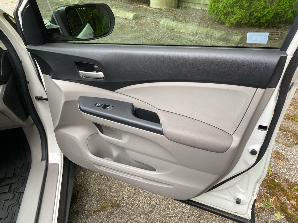 Used 2013 Honda CR-V LX image 22