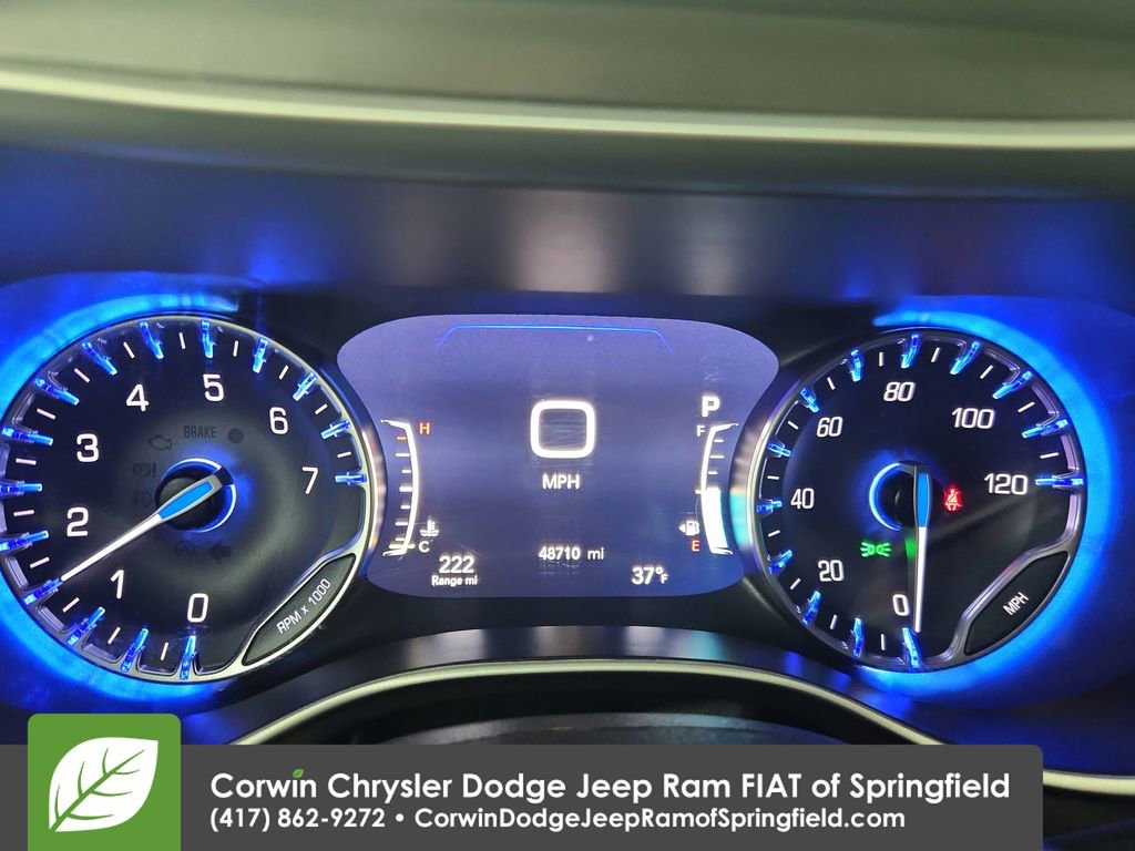 Certified 2024 Chrysler Pacifica Touring-L image 23