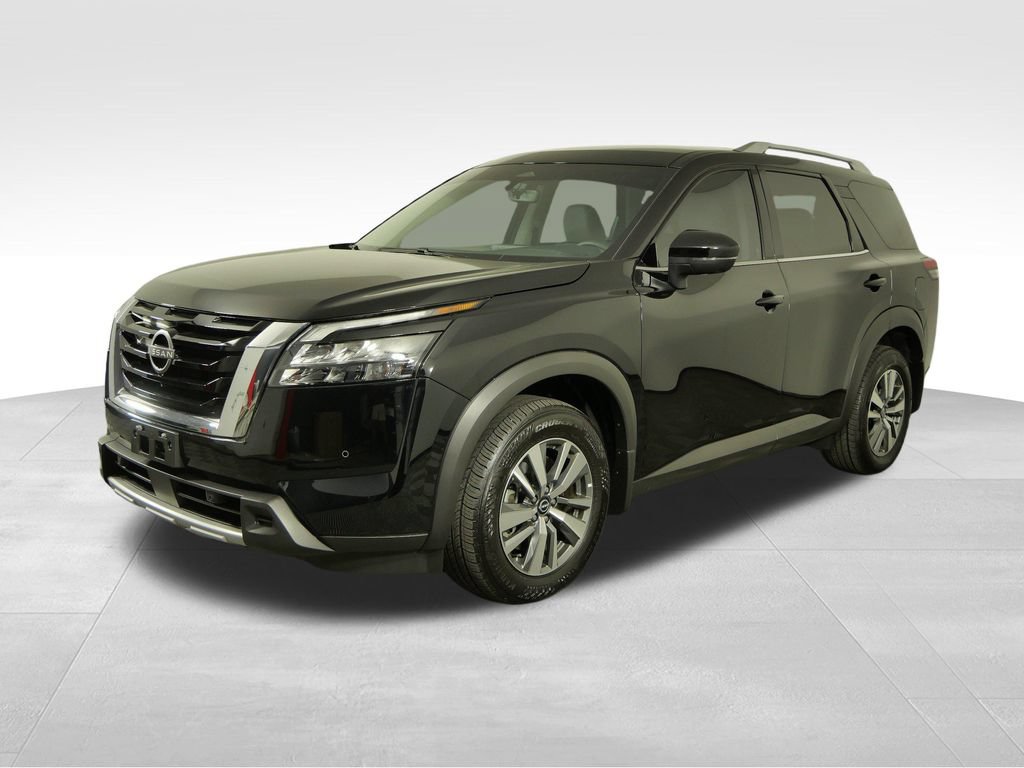 Used 2025 Nissan Pathfinder SL AWD/4WD image 5