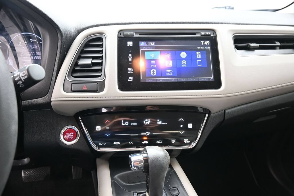 Used 2017 Honda HR-V EX image 12