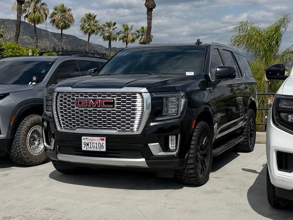 Used 2024 GMC Yukon Denali AWD/4WD image 3