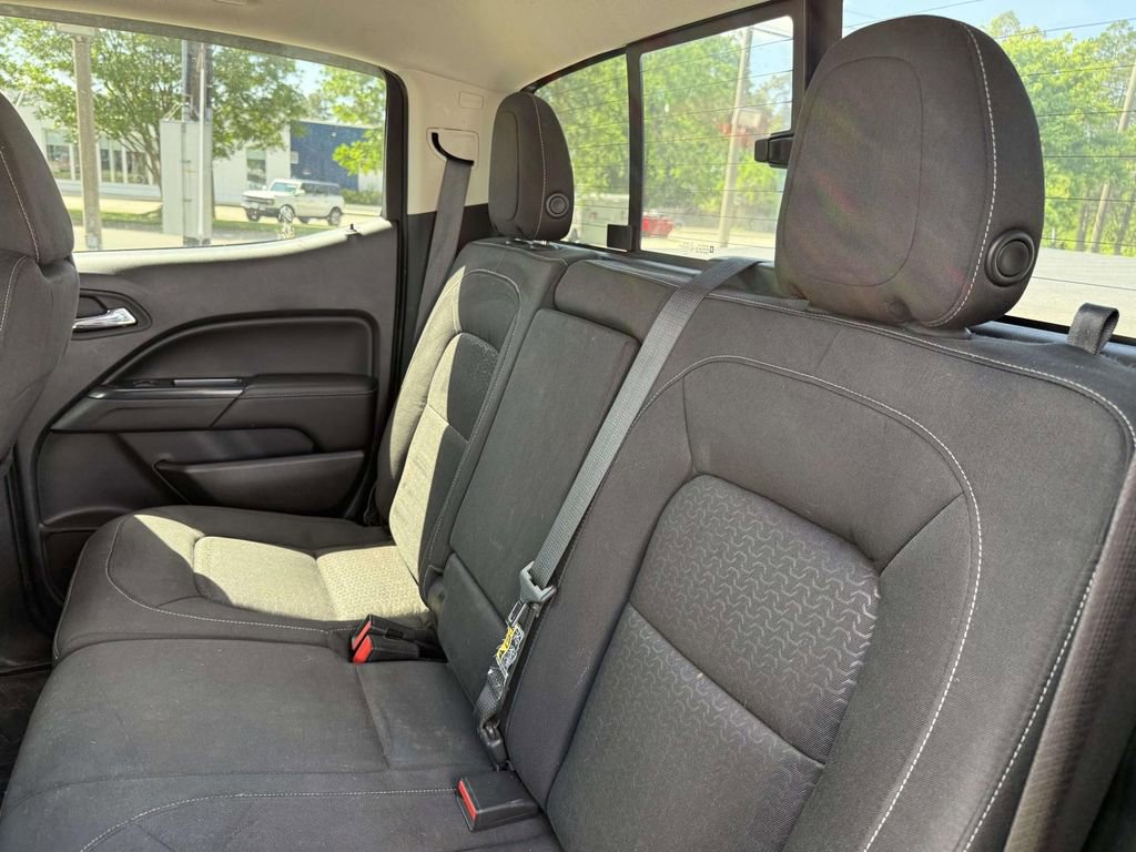 Used 2016 GMC Canyon SLE w/ Nightfall Edition RWD image 13