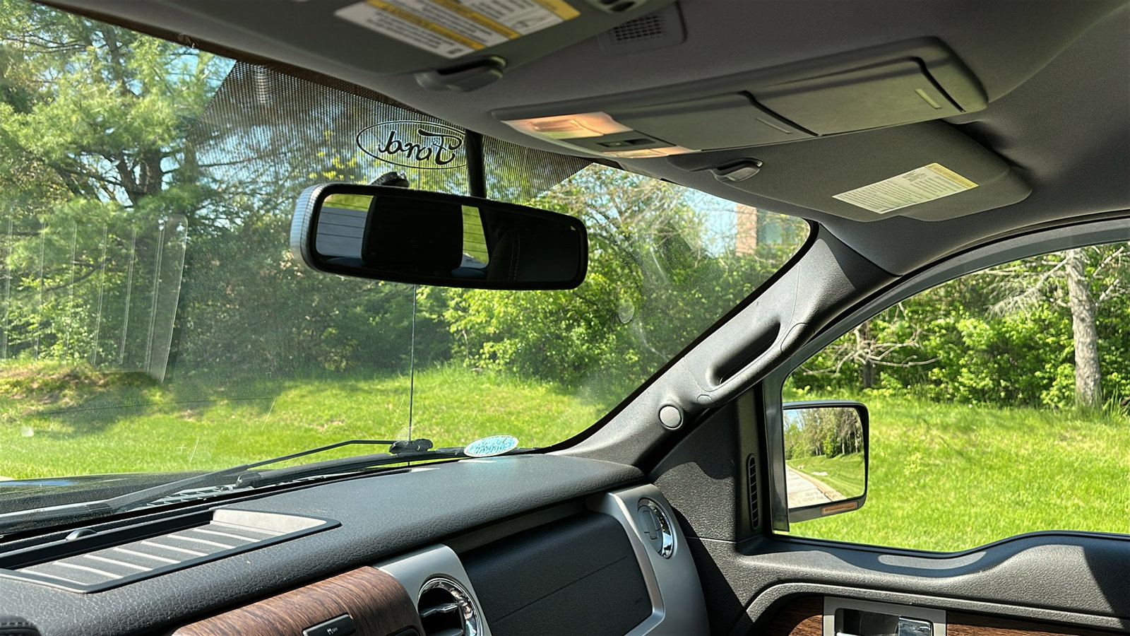 Used 2013 Ford F150 Lariat w/ Mid Equipment Group AWD/4WD image 24