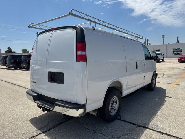 New 2026 Chevrolet Express 2500 w/ Driver Convenience Package RWD image 4