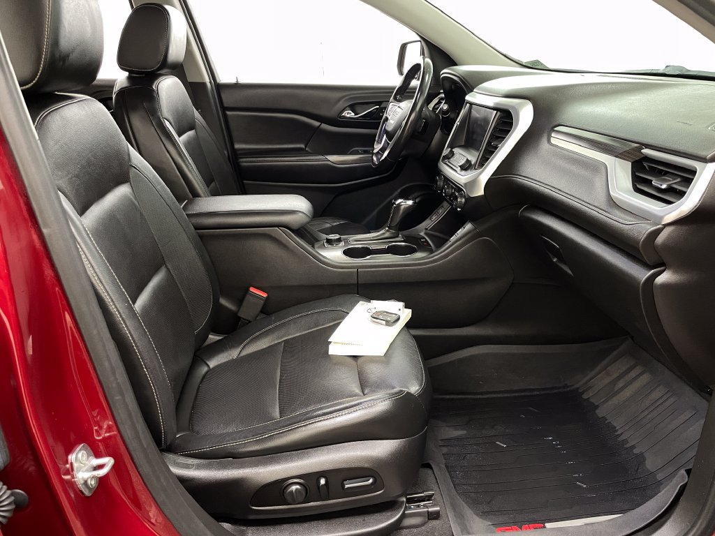 Certified 2018 GMC Acadia SLT w/ LPO, Floor Liner Package FWD image 37