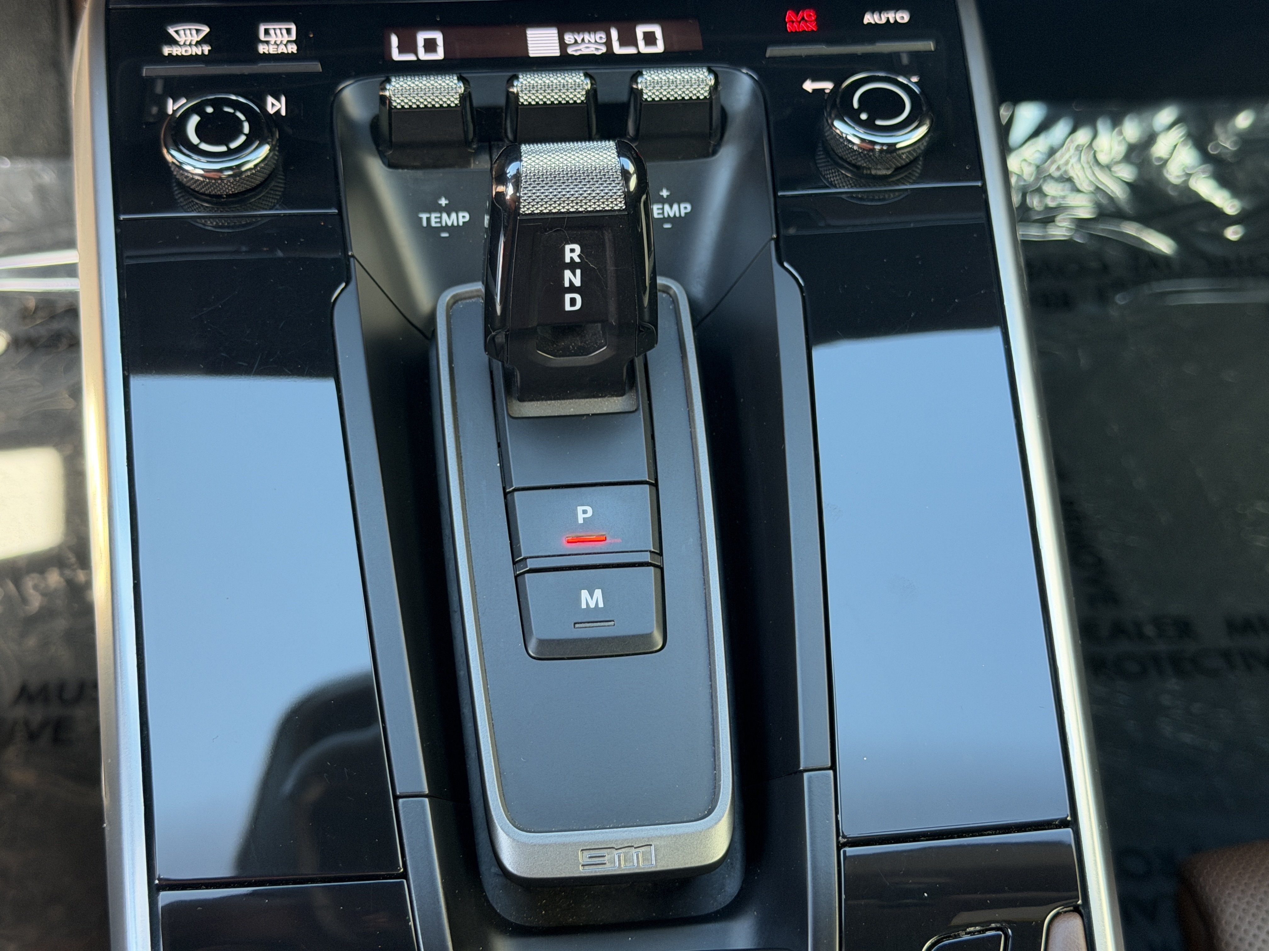 Certified 2020 Porsche 911 Carrera 4S AWD/4WD image 27