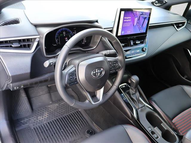 Used 2025 Toyota Corolla XSE FWD image 10
