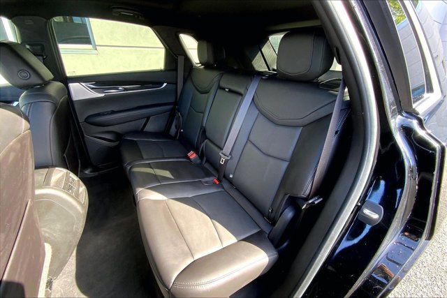 Used 2021 Cadillac XT5 Premium Luxury w/ LPO, Floor Liner Package AWD/4WD image 24