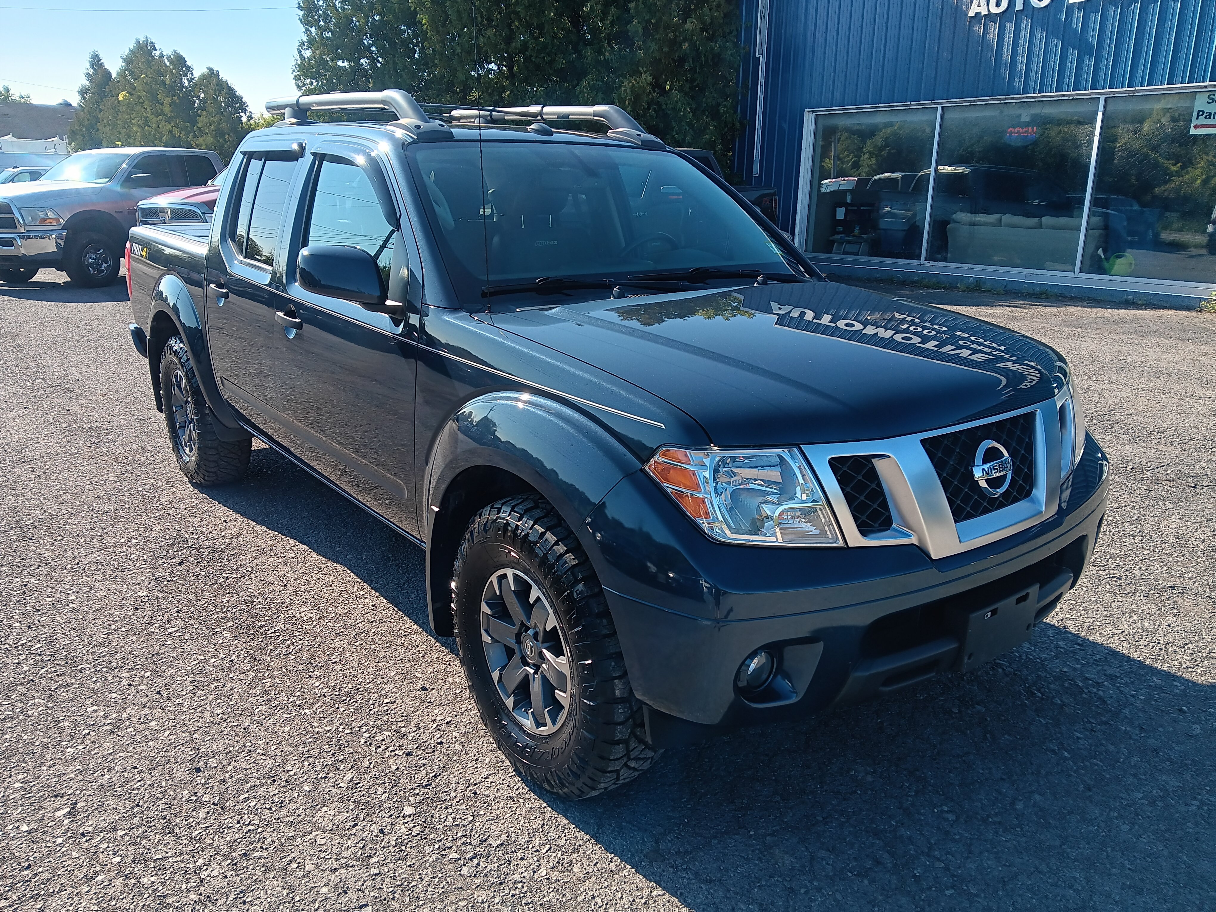 Used 2019 Nissan Frontier PRO-4X w/ Pro-4x Luxury Package AWD/4WD image 7