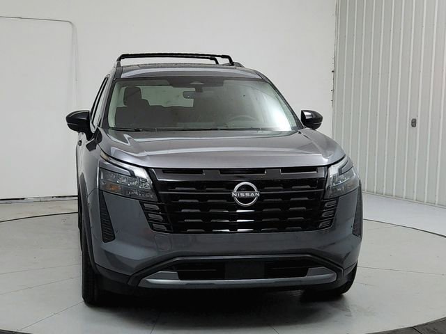 New 2026 Nissan Pathfinder SL w/ SL Premium Package image 2