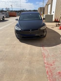 Used 2017 Tesla Model X 100D AWD/4WD image 2