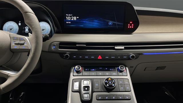 Used 2025 Hyundai Palisade Limited AWD/4WD image 13
