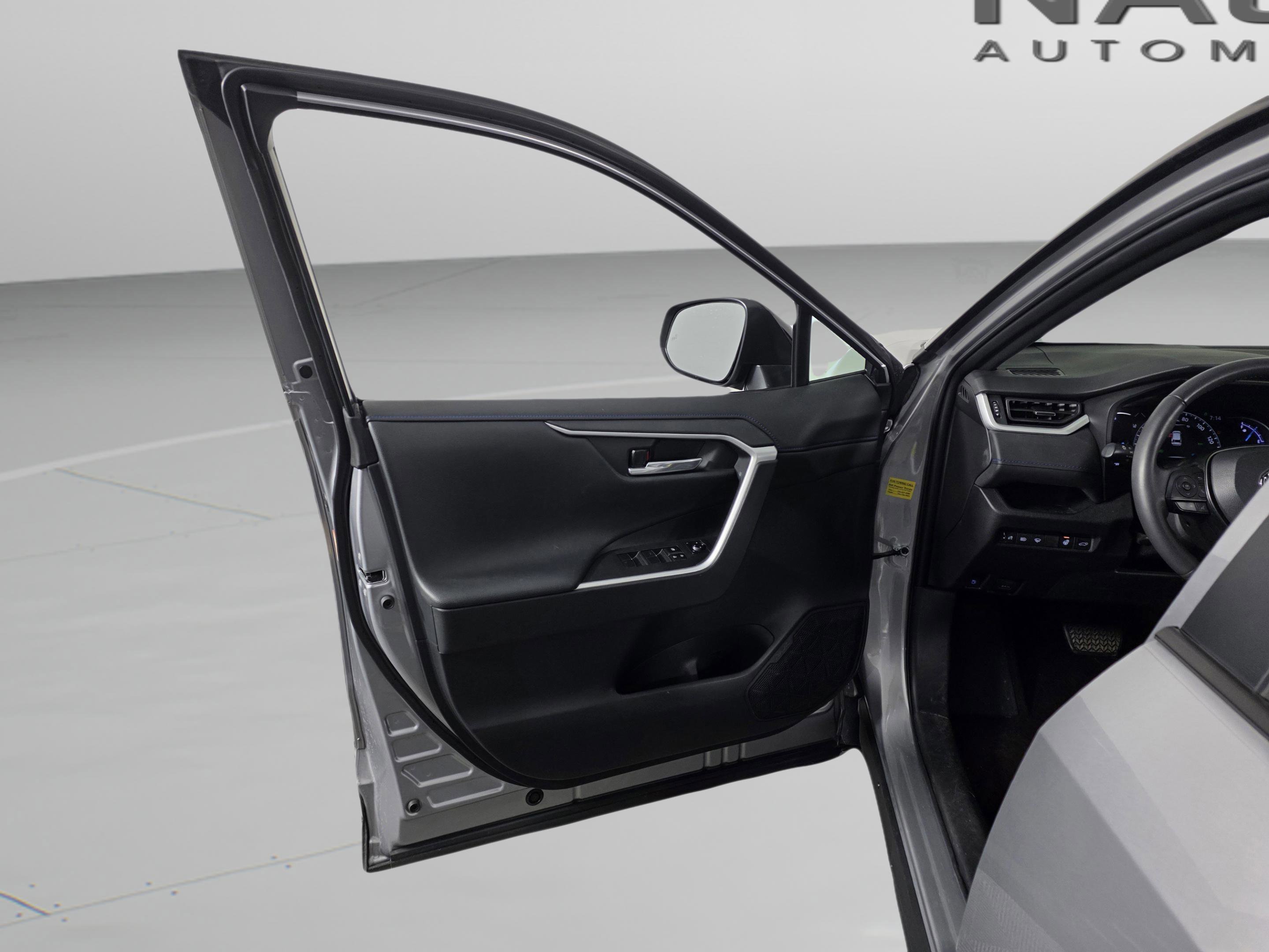 Used 2021 Toyota RAV4 XSE image 26