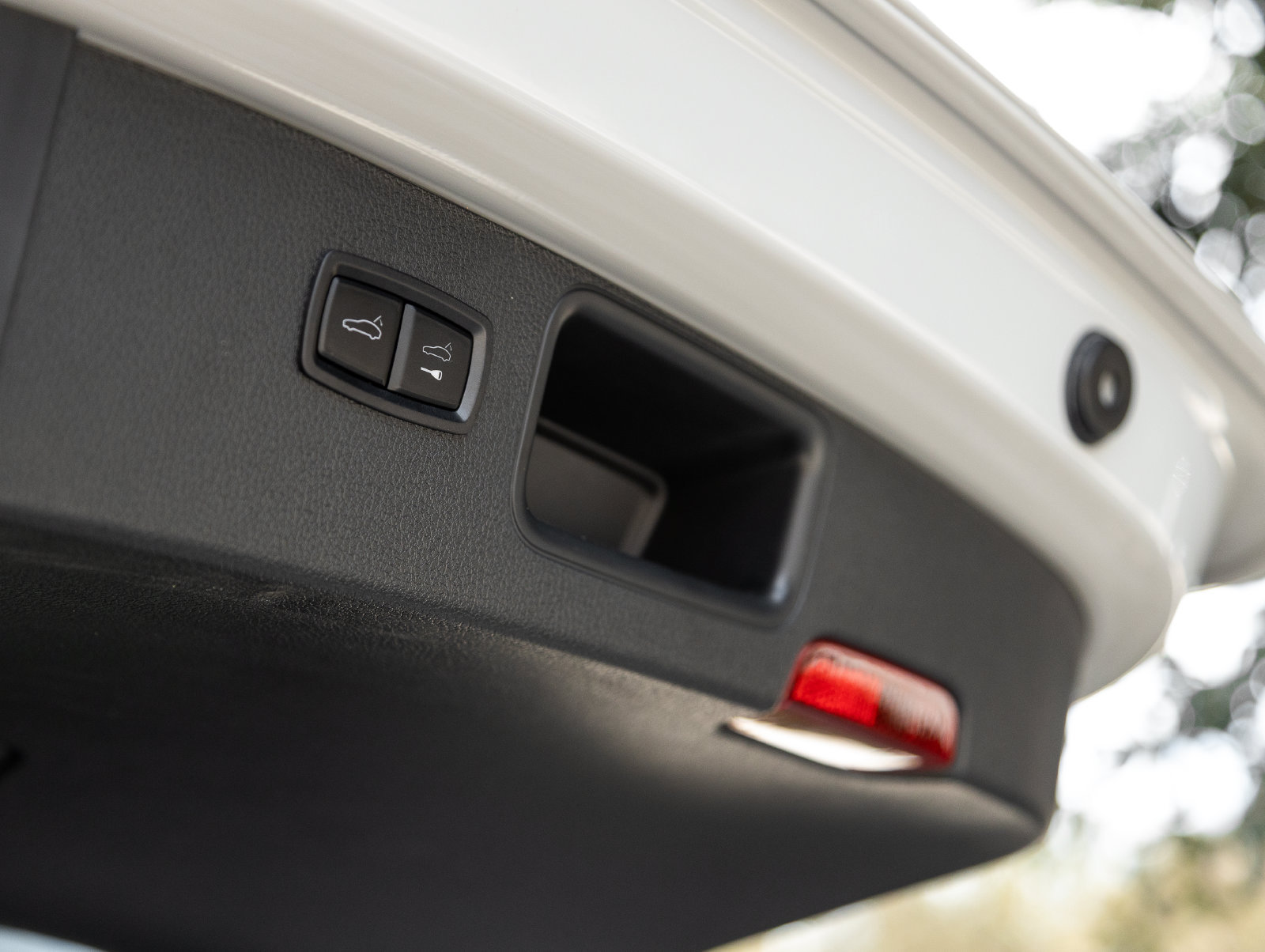 Used 2024 Porsche Macan GTS AWD/4WD image 31