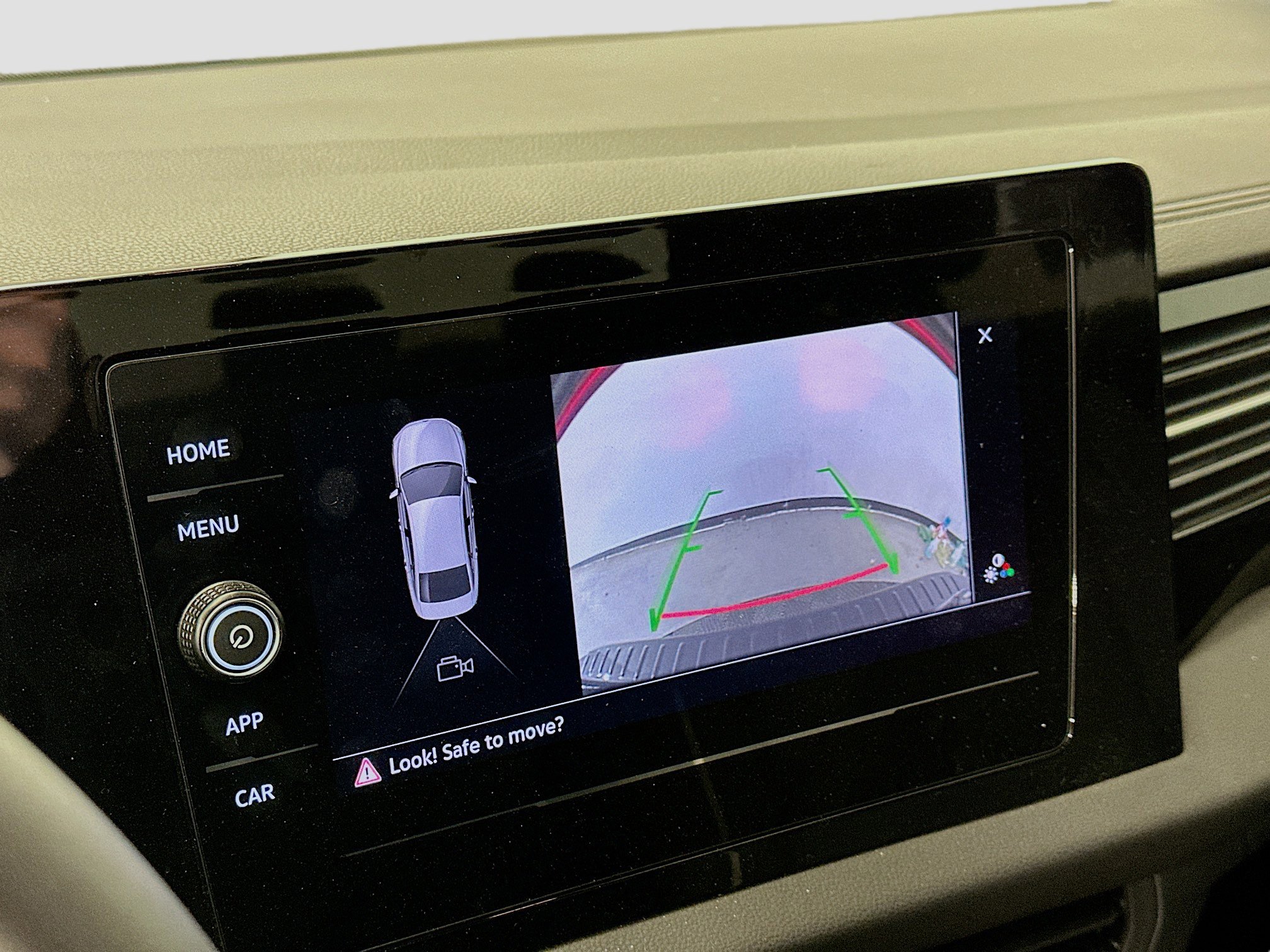 Used 2025 Volkswagen Jetta Sport image 22