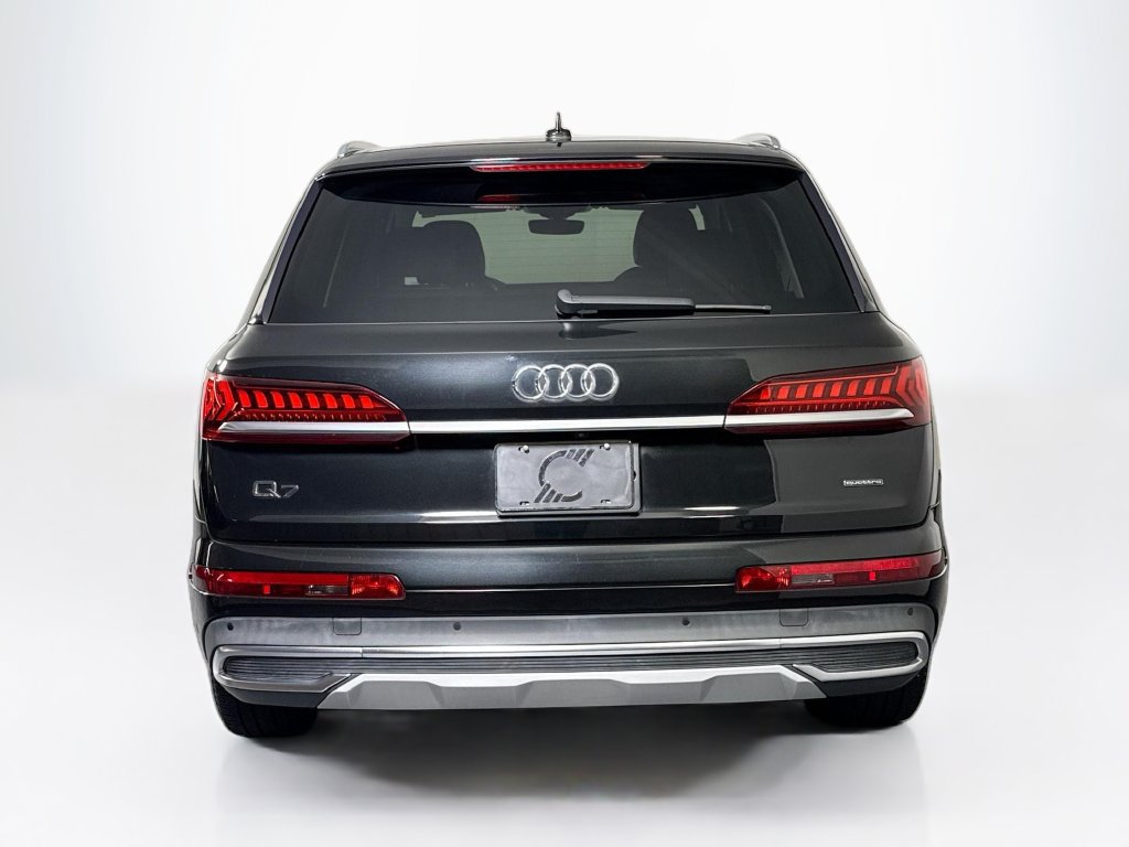 Used 2022 Audi Q7 3.0T Premium Plus w/ Premium Plus Package AWD/4WD image 4