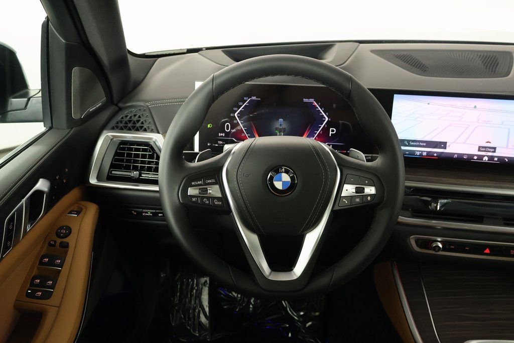 New 2026 BMW X5 sDrive40i w/ Executive Package image 3