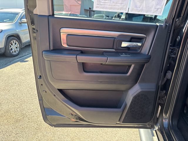 Used 2015 RAM 1500 Sport w/ Black Ram 1500 Sport Group AWD/4WD image 18