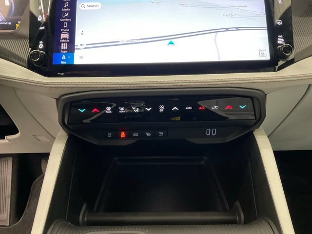 New 2026 Jeep Cherokee Overland w/ Advanced Pro Tech Group AWD/4WD image 20