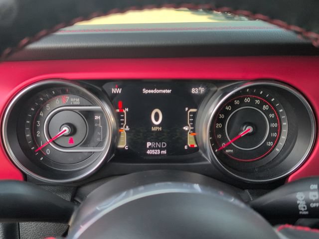 Used 2022 Jeep Wrangler Unlimited Rubicon w/ LED Lighting Group AWD/4WD image 11