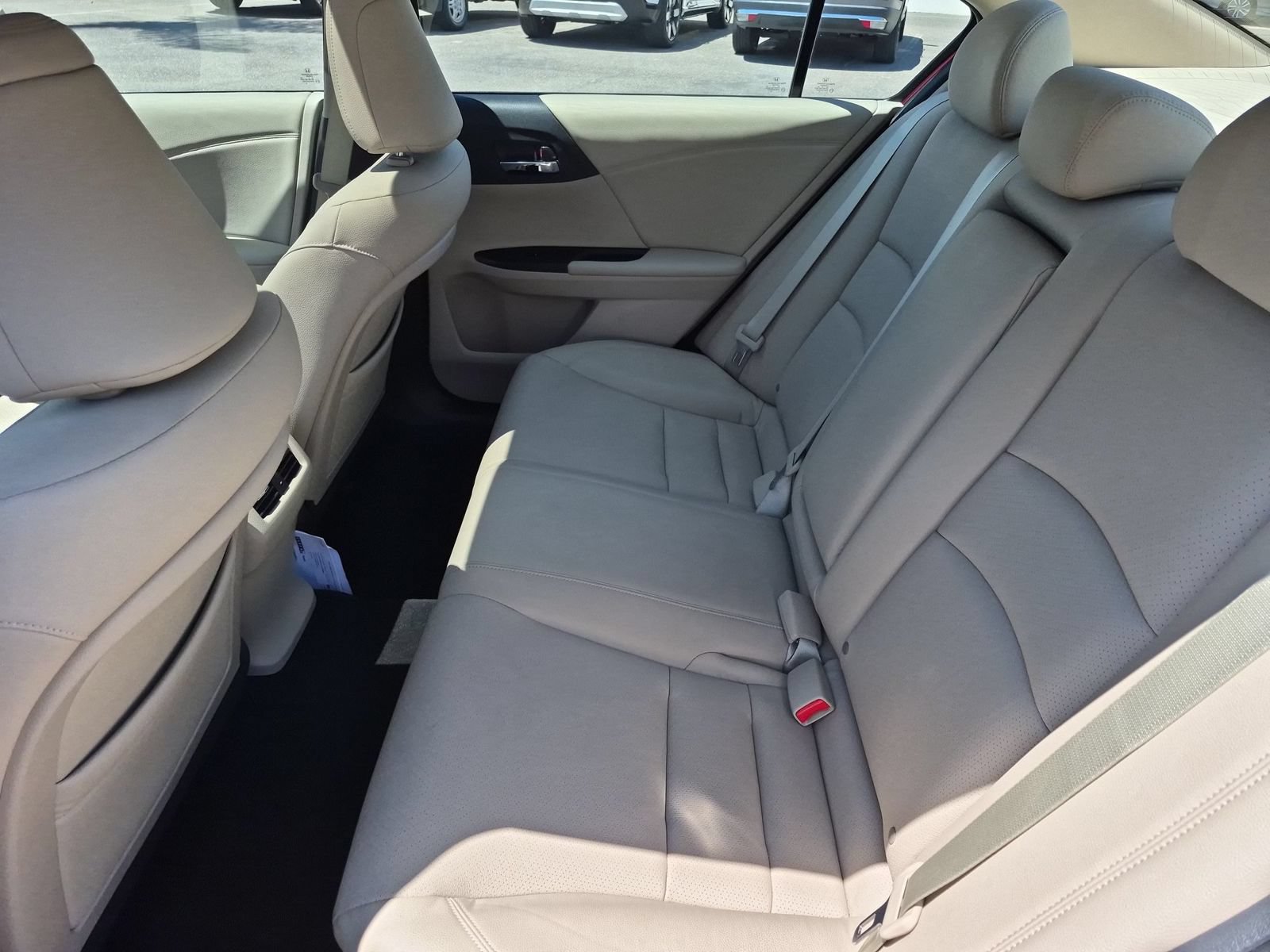 Used 2014 Honda Accord EX-L image 28