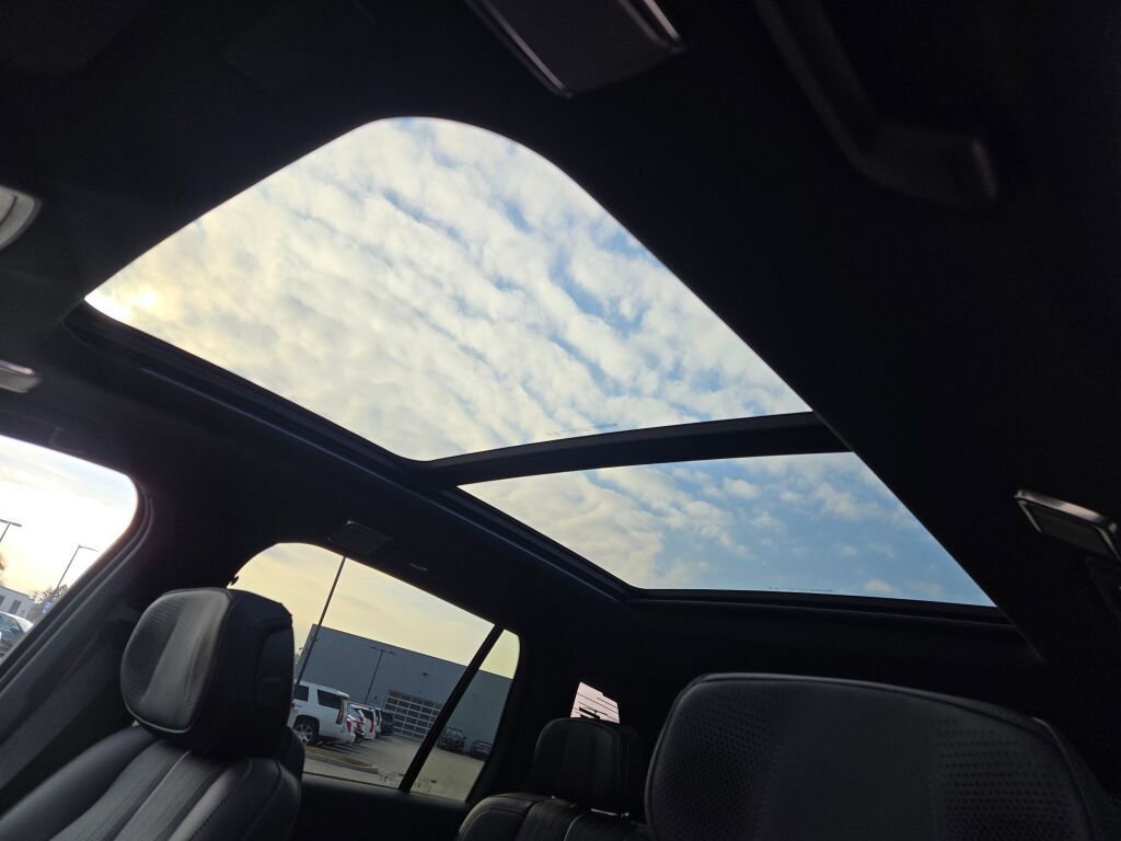 New 2026 Cadillac Vistiq Luxury image 28