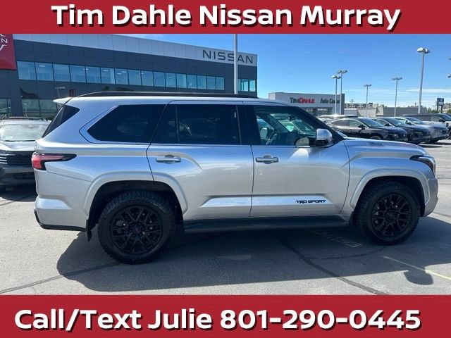 Used 2023 Toyota Sequoia SR5 w/ SR5 Premium Package AWD/4WD image 13