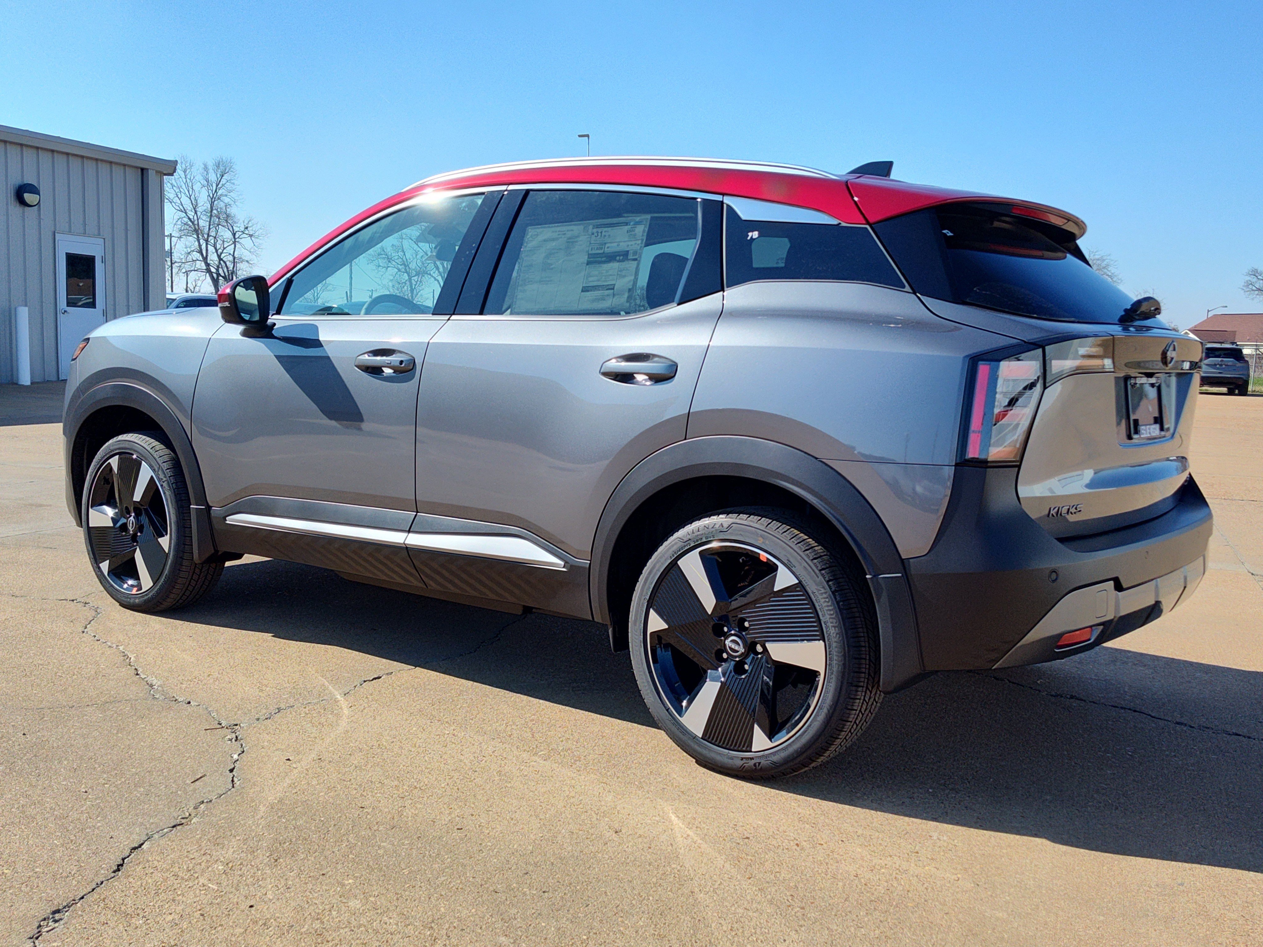 New 2026 Nissan Kicks SR w/ SR Premium Package image 3