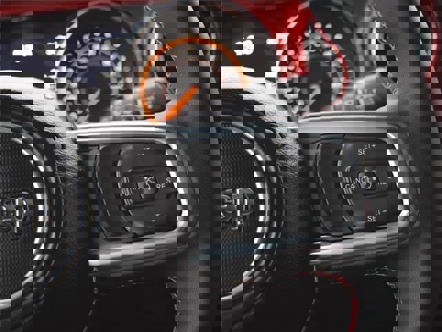 Used 2023 Jeep Wrangler Unlimited Rubicon w/ Steel Bumper Group image 11